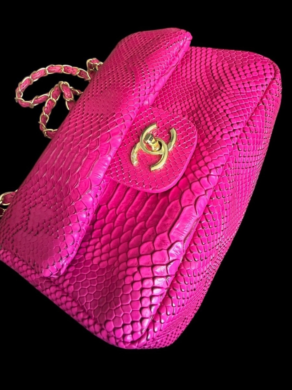 👛 2014 RARE FIND Hot Pink Cc Python Print Bag🌸 - Picture 5 of 7